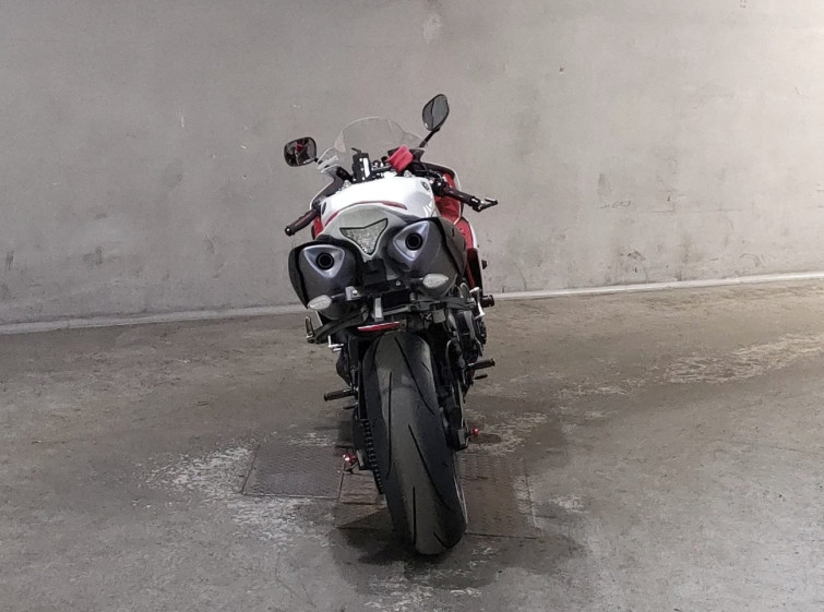 Мотоцикл Yamaha YZF-R1 з пробігом 79867 km