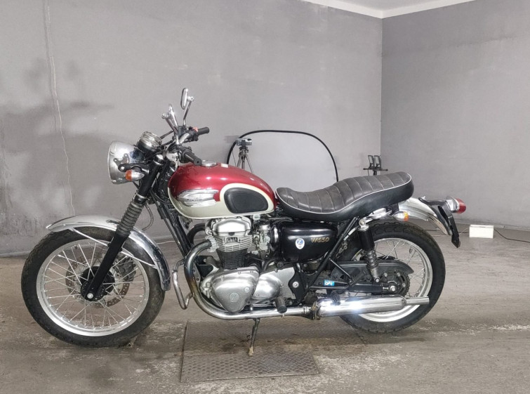 Мотоцикл Kawasaki W650 с пробегом 45644 km