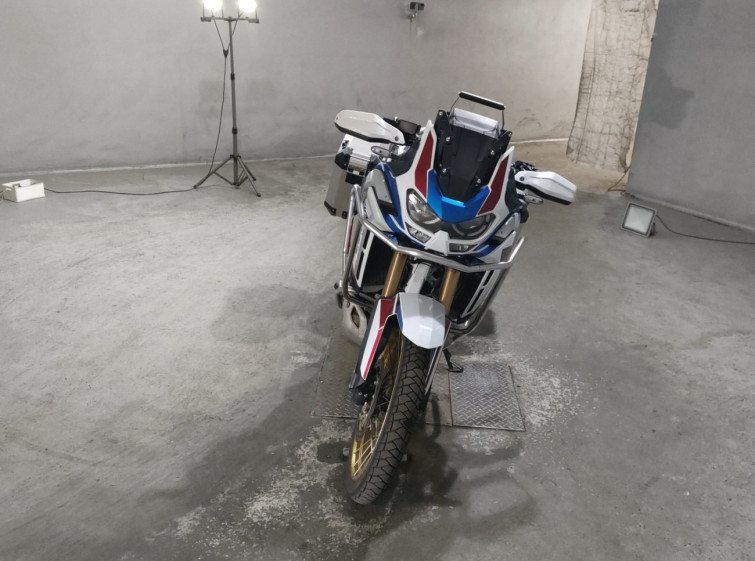 Мотоцикл Honda AFRICATWIN CRF1100L с пробегом 38884 km