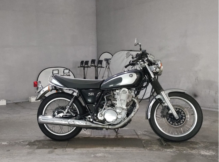 Мотоцикл Yamaha SR400 з пробігом 13273 km
