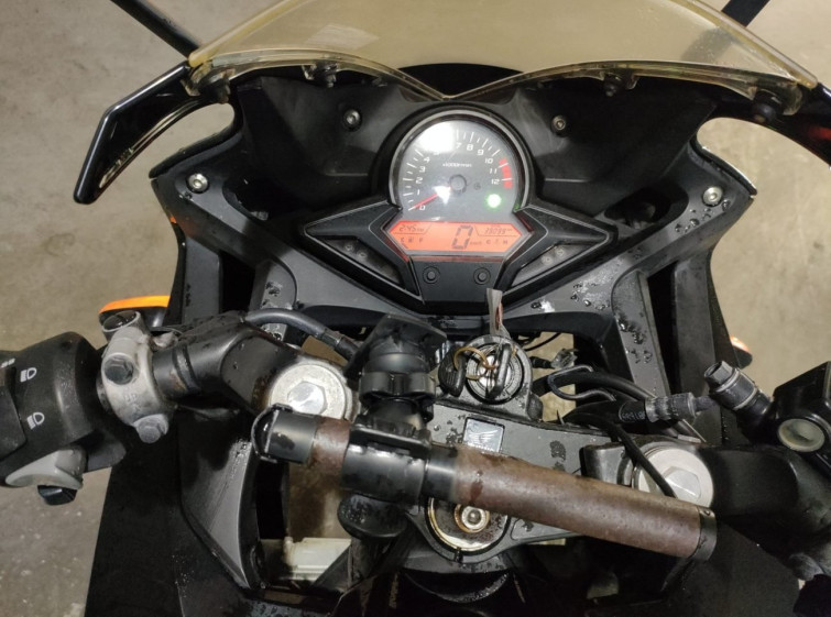 Мотоцикл Honda CBR250R с пробегом 39099 km