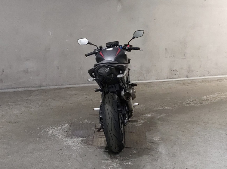 Мотоцикл Honda CBR400R