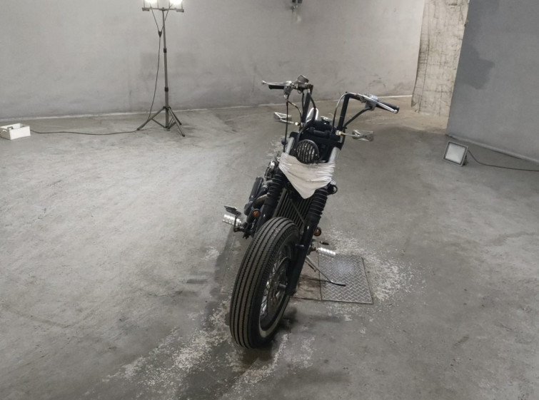 Мотоцикл Kawasaki VULCAN400 CLASSIC з пробігом 9265 km