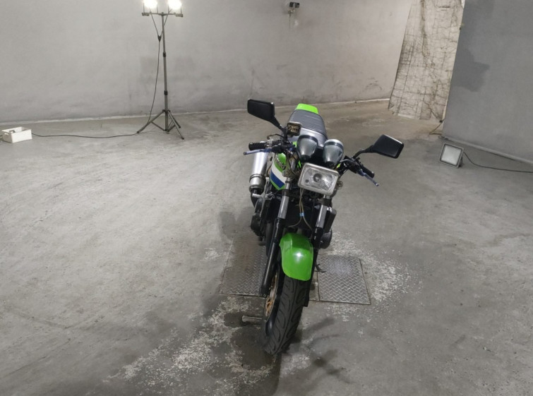 Мотоцикл Kawasaki ZRX400 с пробегом 52715 km