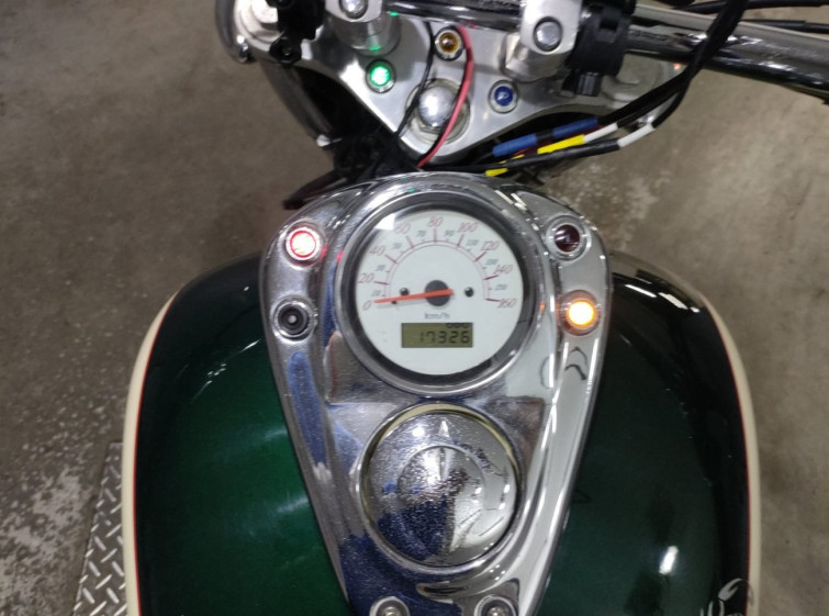 Мотоцикл Honda SHADOW400 з пробігом 17326 km