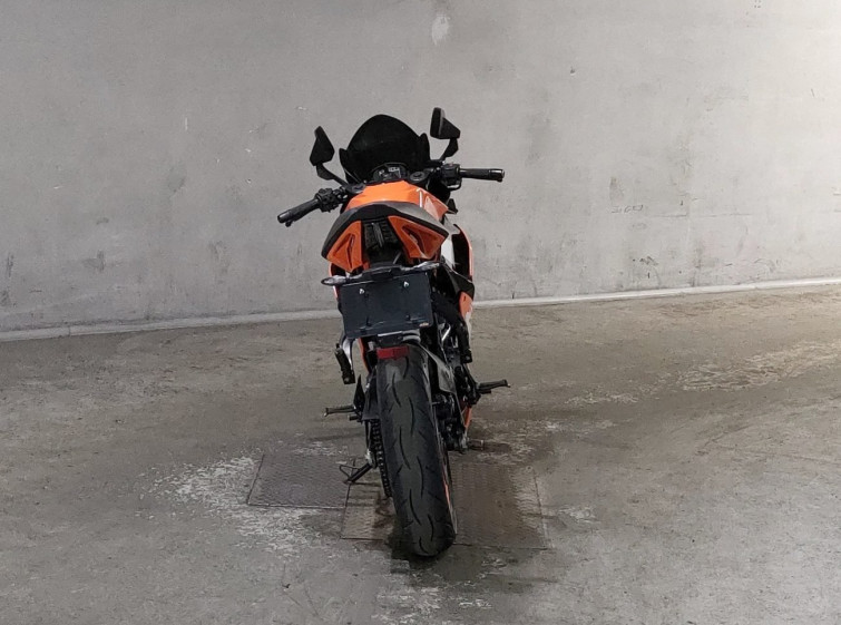 Мотоцикл KTM RC 250 с пробегом 6446 km