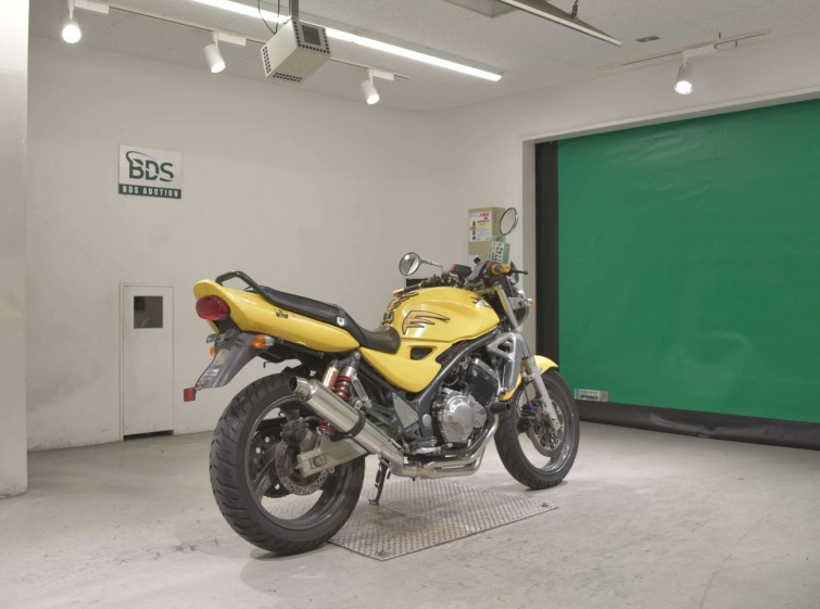 Мотоцикл Kawasaki BALIUS ZR250 з пробігом 24369 km