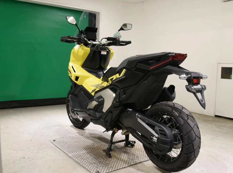 Мотоцикл Honda X-ADV750-2 с пробегом 8887 km