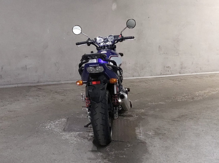 Мотоцикл Honda CB400SFV