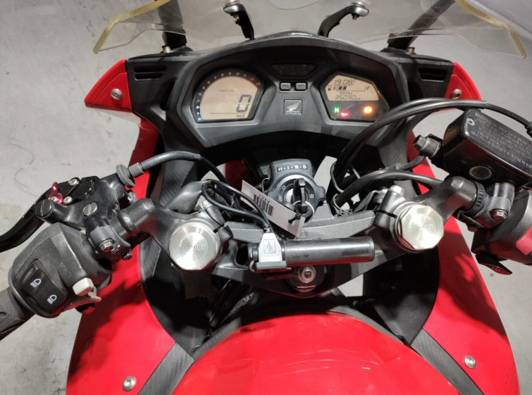 Мотоцикл Honda CBR650F з пробігом 35090 km