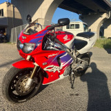 Мотоцикл Honda CBR900RR з пробігом 20950 km