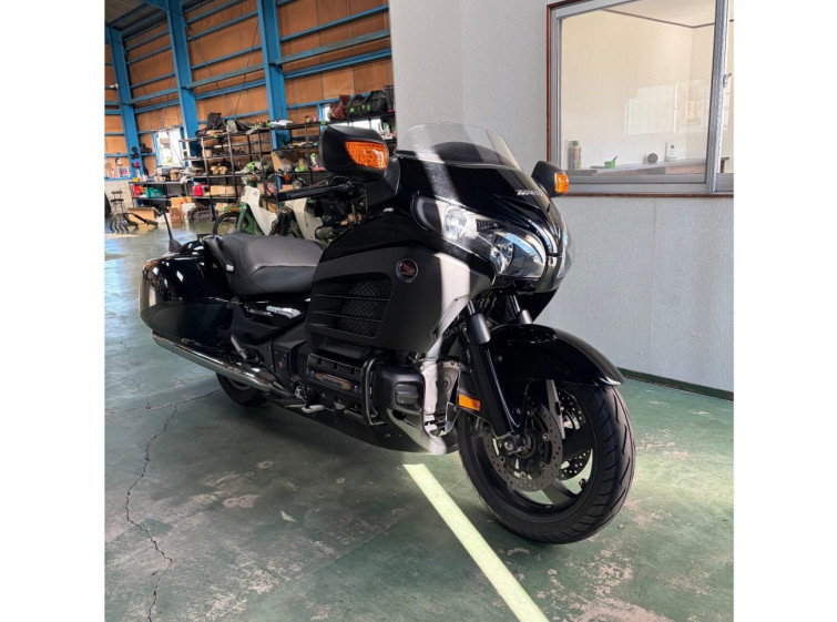 Мотоцикл Honda GL1800 F6B BAGGER с пробегом 9949 km