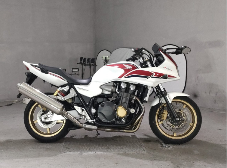 Мотоцикл Honda CB1300 SUPER BOL D’OR с пробегом 47325 km