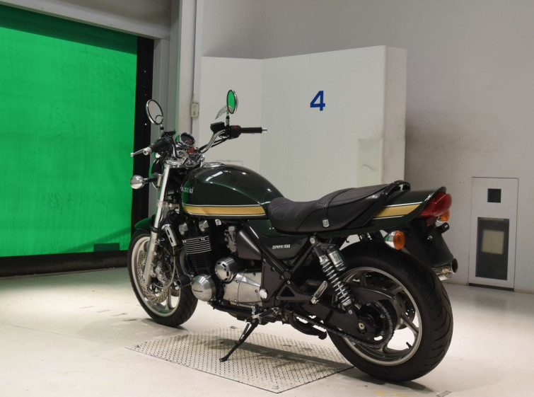 Мотоцикл Kawasaki ZEPHYR1100 с пробегом 21589 km