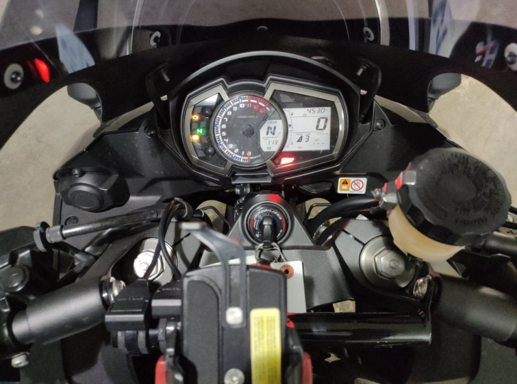 Мотоцикл Kawasaki Z1000SX з пробігом 4529 km