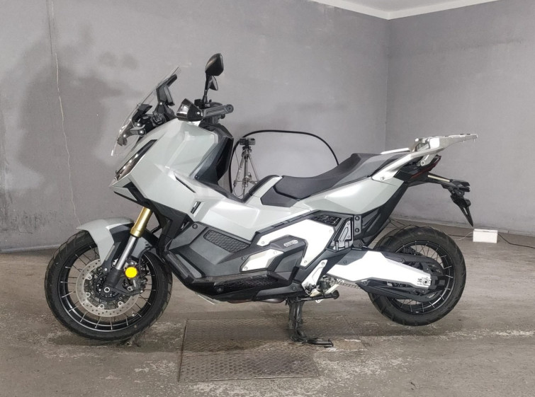 Мотоцикл Honda X-ADV750 с пробегом 5986 km