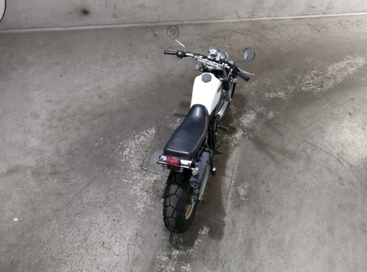 Мотоцикл Yamaha TW200 с пробегом 1764 km