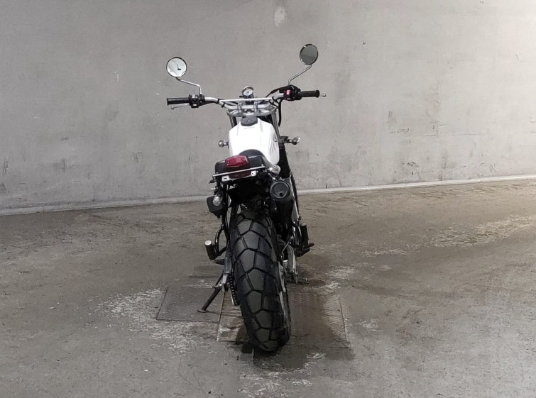Мотоцикл Yamaha TW200 с пробегом 1764 km