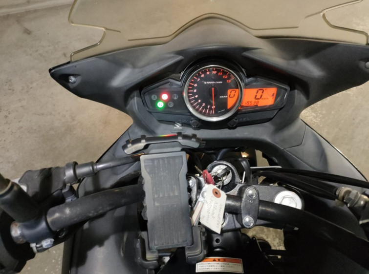Мотоцикл Suzuki GSR250F с пробегом 18638 km