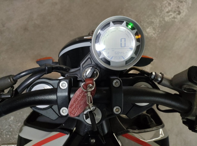 Мотоцикл FB Mondial HPS300 с пробегом 6844 km