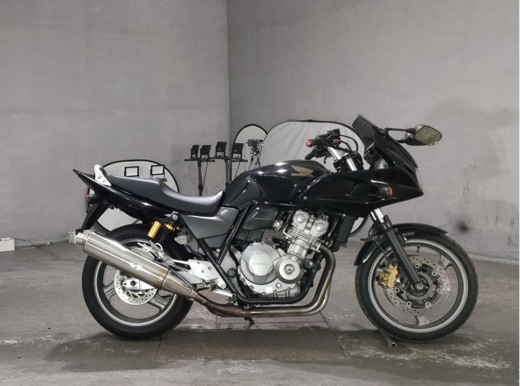 Мотоцикл Honda CB400SF BOLDOR з пробігом 65977 km