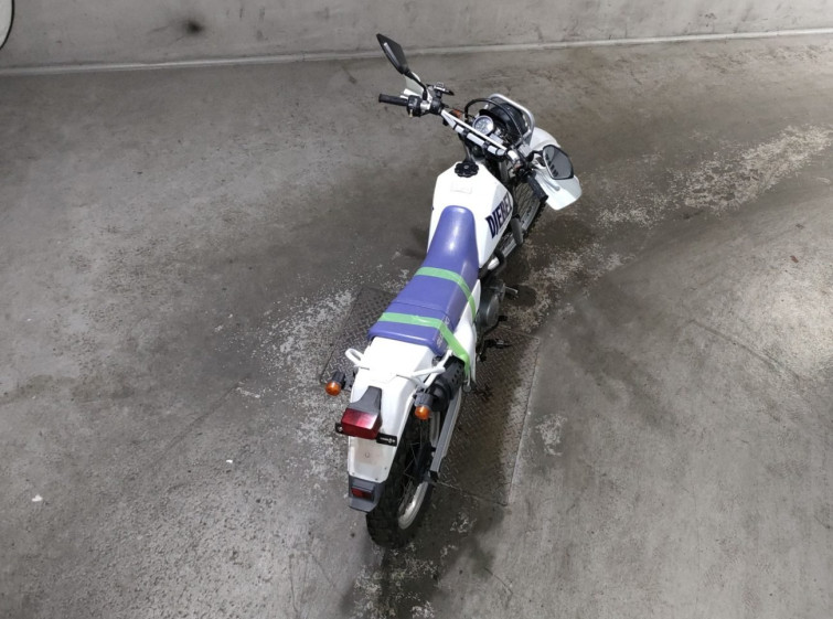 Мотоцикл Suzuki DF200E з пробігом 18087 km