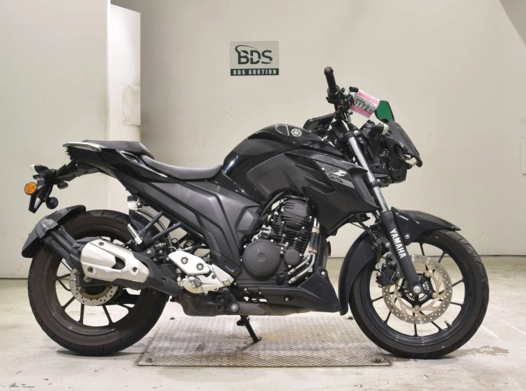 Мотоцикл Yamaha FZ25