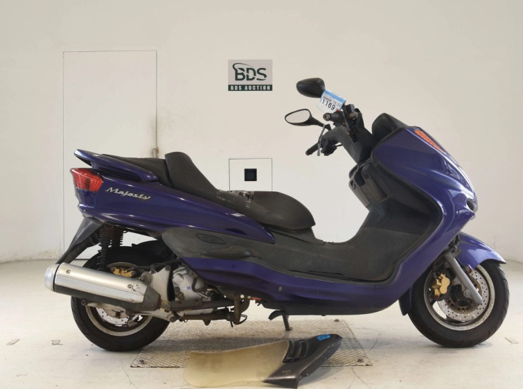 Мотоцикл Yamaha MAJESTY250 з пробігом 22961 km