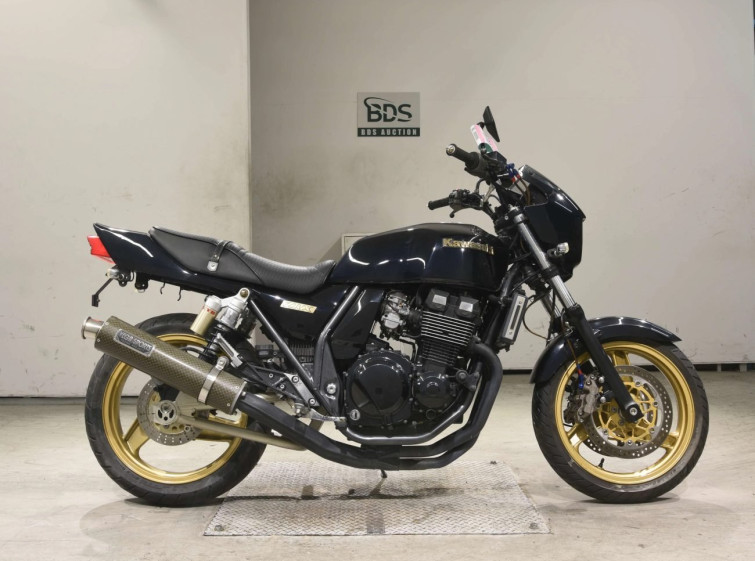 Мотоцикл Kawasaki ZRX400 с пробегом 7657 km
