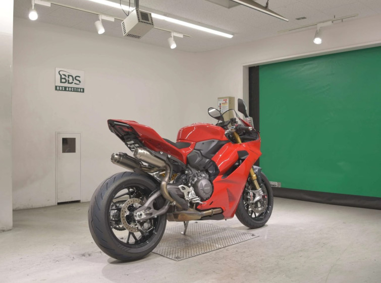Мотоцикл Ducati PANIGALE V2S з пробігом 1995 km
