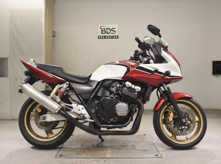 Мотоцикл Honda CB400SF с пробегом 30120 km