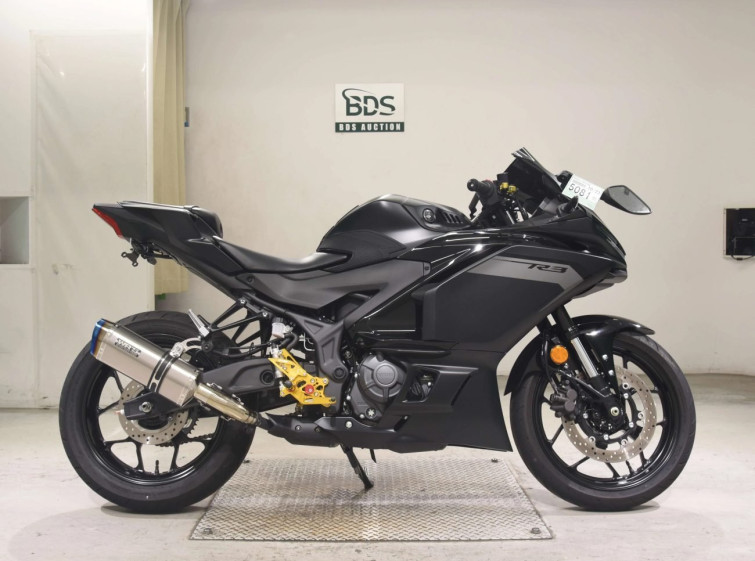 Мотоцикл Yamaha YZF-R3 з пробігом 2605 km