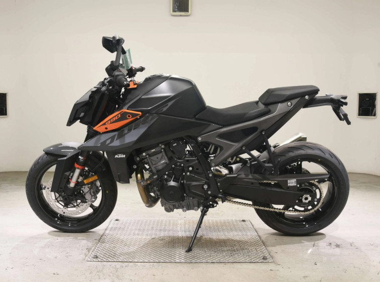 Мотоцикл KTM 990 DUKE с пробегом 1 km