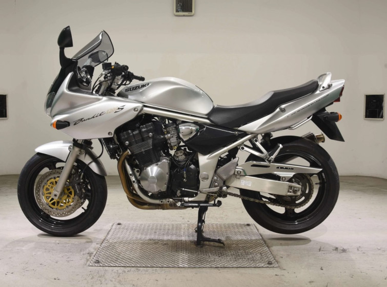 Мотоцикл Suzuki BANDIT1200 з пробігом 35163 km