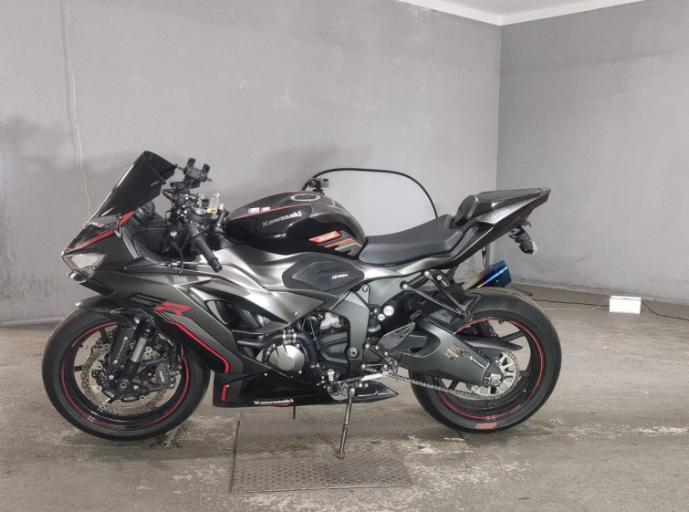Мотоцикл Kawasaki ZX-6R с пробегом 21137 km