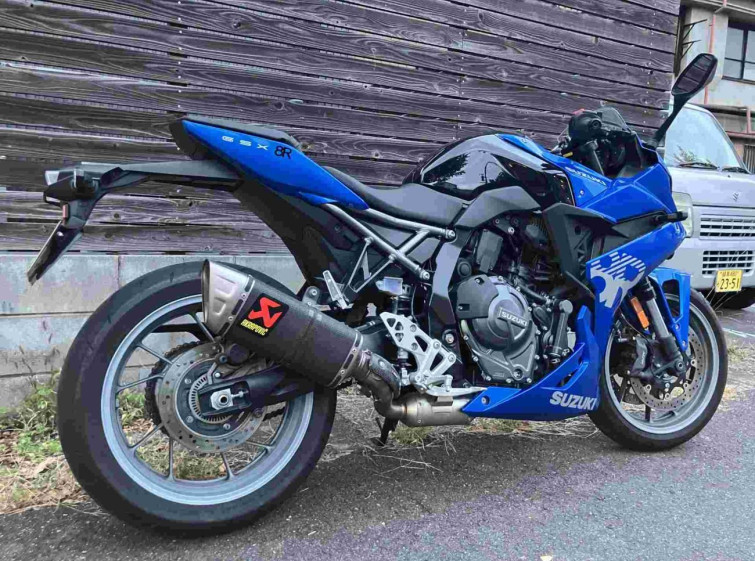 Мотоцикл Suzuki GSX-8R с пробегом 5746 km