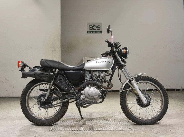 Мотоцикл Honda XL230 с пробегом 12451 km
