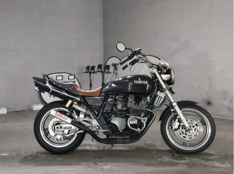 Мотоцикл Yamaha XJR400 с пробегом 17134 km