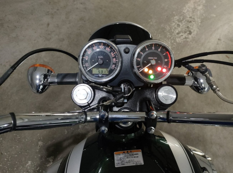 Мотоцикл Kawasaki W800 с пробегом 5317 km