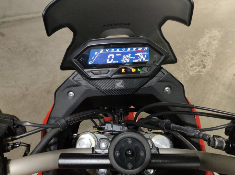 Мотоцикл Honda CB200XA з пробігом 885 km