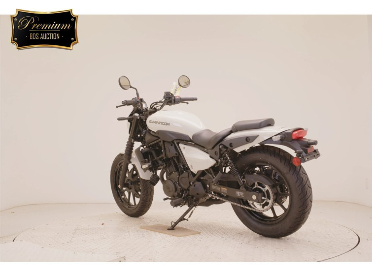 Мотоцикл Kawasaki ELIMINATOR400-3SE с пробегом 929 km