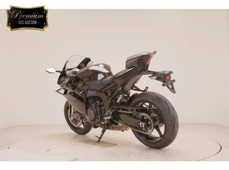 Мотоцикл Yamaha YZF-R9 с пробегом 1 km