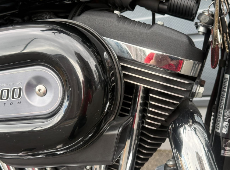 Мотоцикл HD SPORTSTER CUSTOM XL1200C з пробігом 33769 km