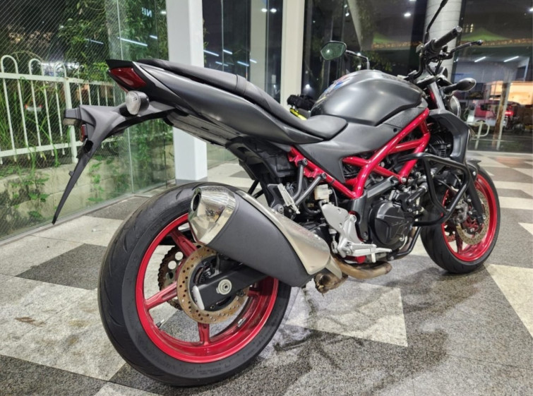 Мотоцикл Suzuki SV650A з пробігом 23064 km