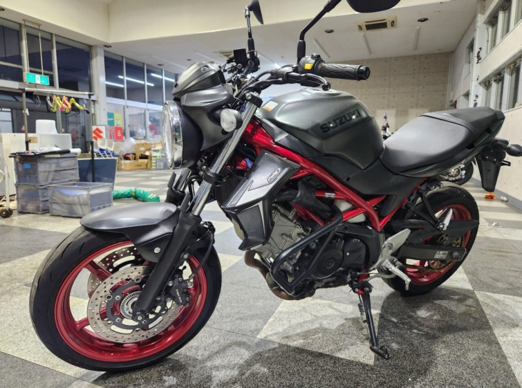 Мотоцикл Suzuki SV650A з пробігом 23064 km