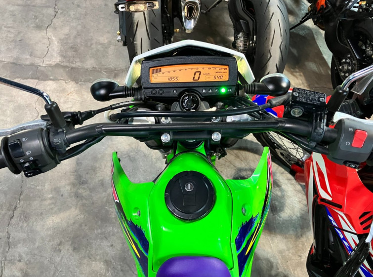 Мотоцикл Kawasaki KLX250 з пробігом 1855 km
