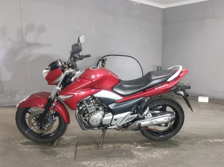Мотоцикл Suzuki GSR250 с пробегом 25423 km