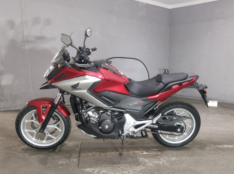Мотоцикл Honda NC750XD с пробегом 7906 km