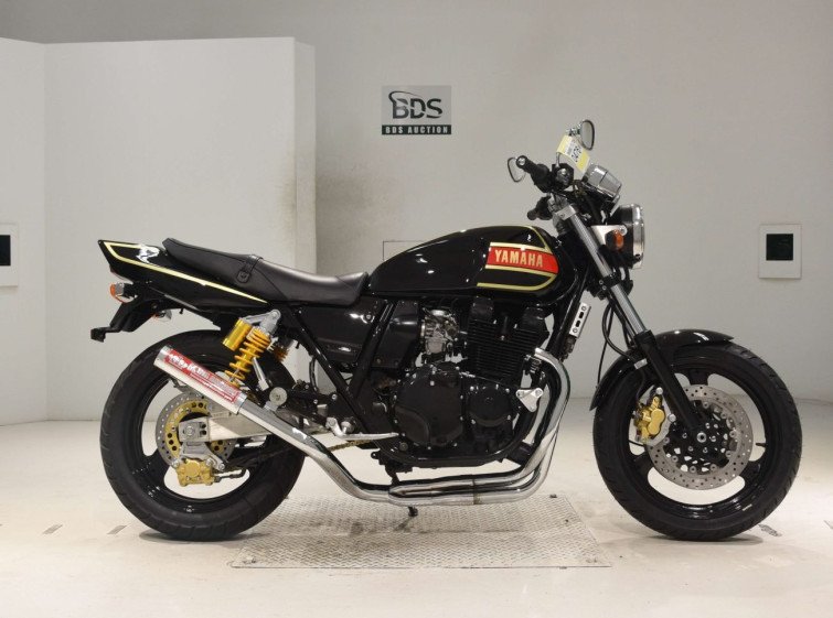 Мотоцикл Yamaha XJR400 з пробігом 7894 km