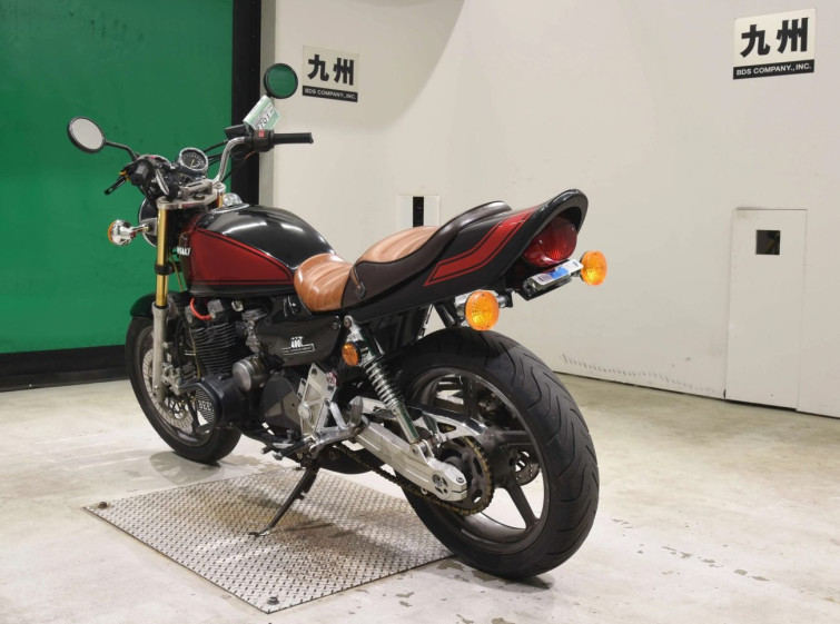 Мотоцикл Kawasaki ZEPHYR400 с пробегом 14369 km